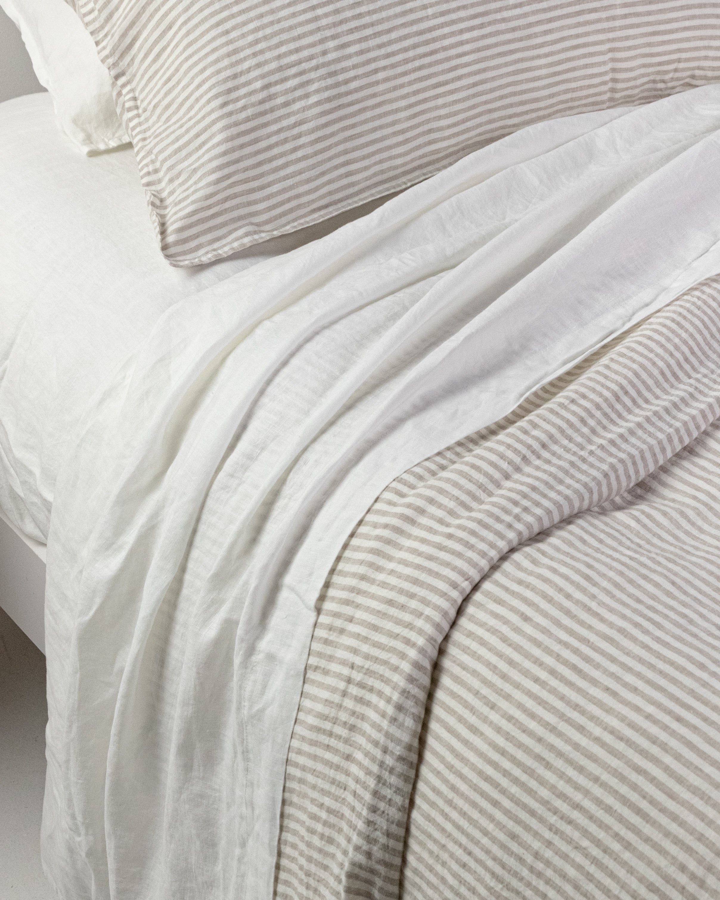 'Natural Stripe' Quilt Cover Set Queen